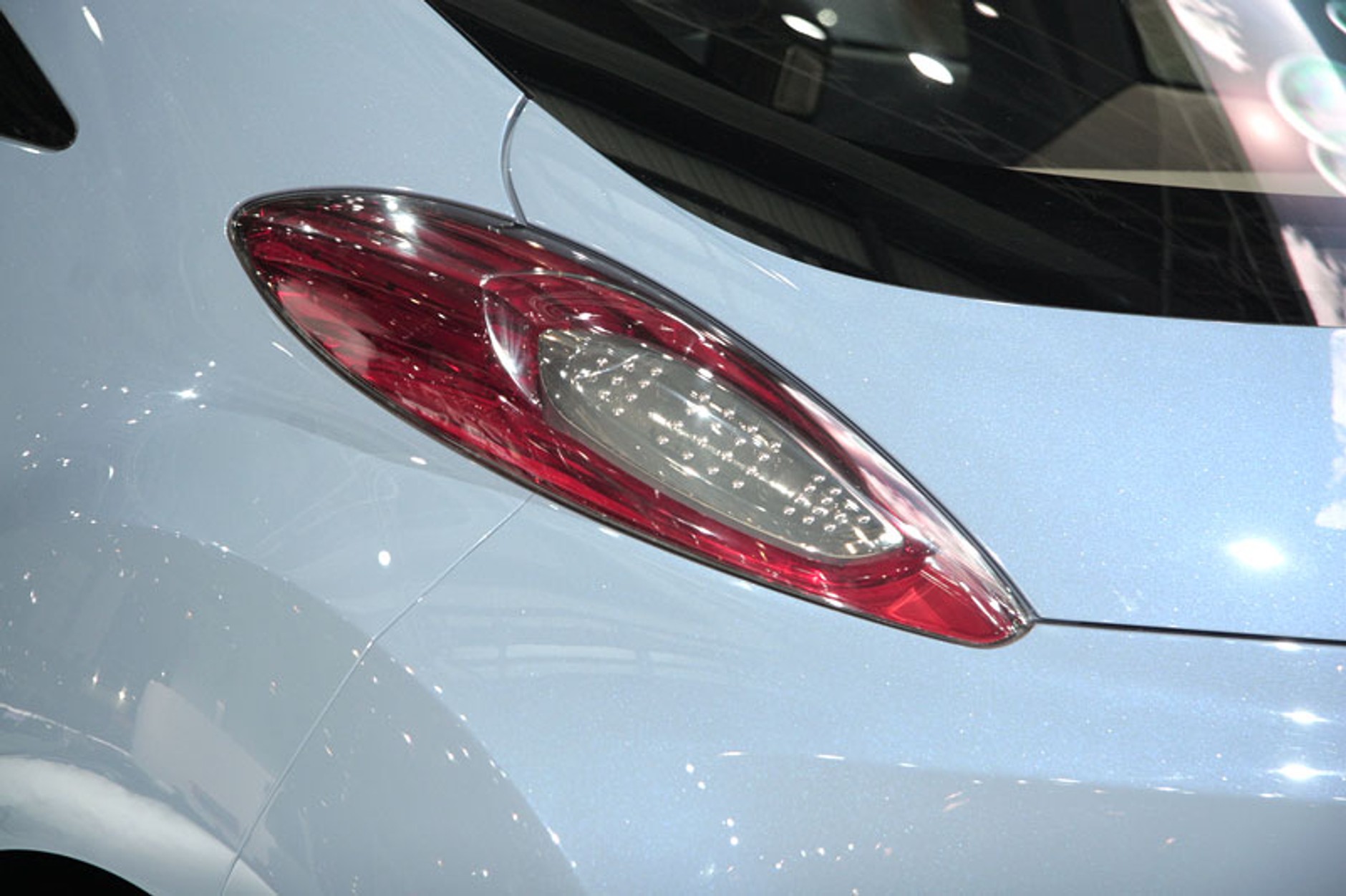 Genewa 2009: Mitsubishi pokazało concept car – kabriolet i MiEV SPORT AIR