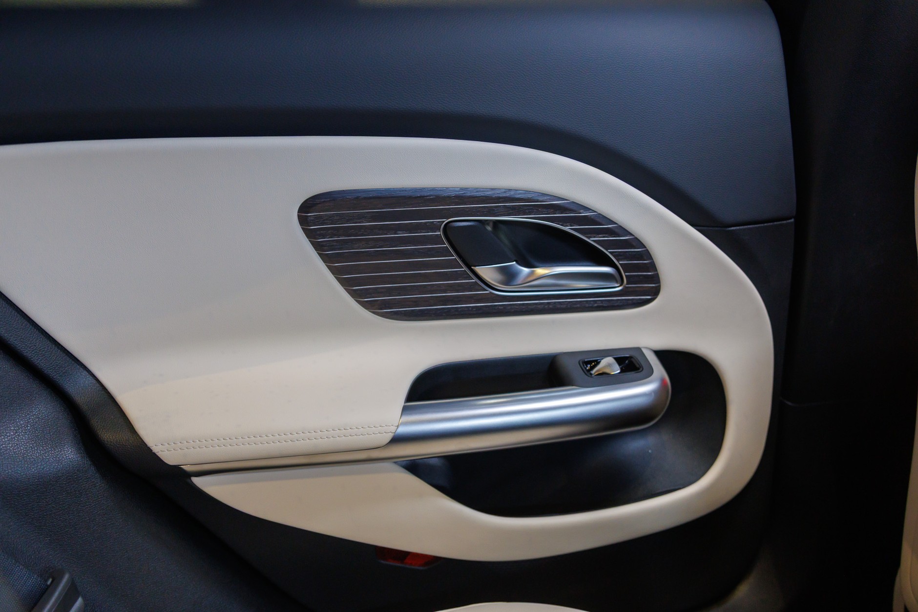 2025 Mercedes-Benz CLA