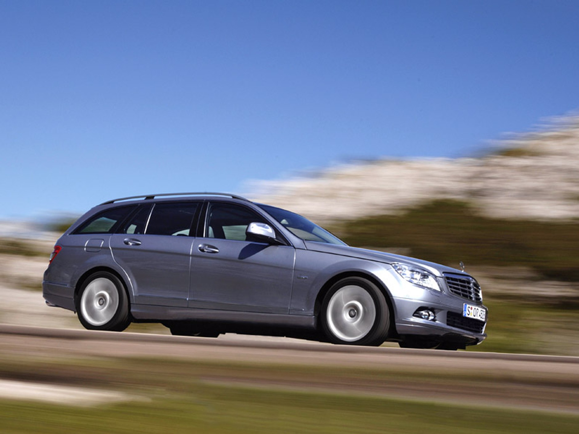 IAA Frankfurt 2007: Mercedes-Benz C-Klasa Kombi - oficjalne informacje i fotografie