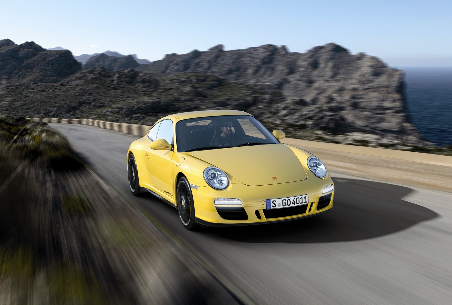 Porsche 911 4 GTS