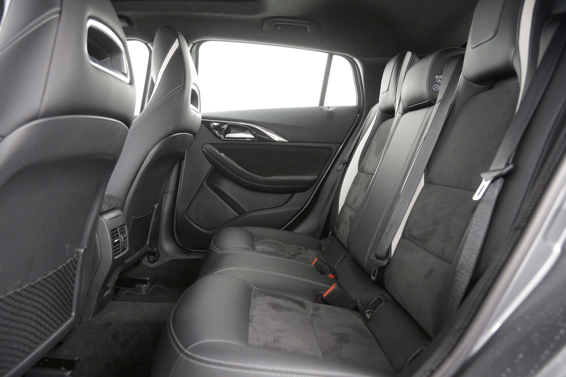 Infiniti Q30S: Japończyk, który skradł show Mercedesowi