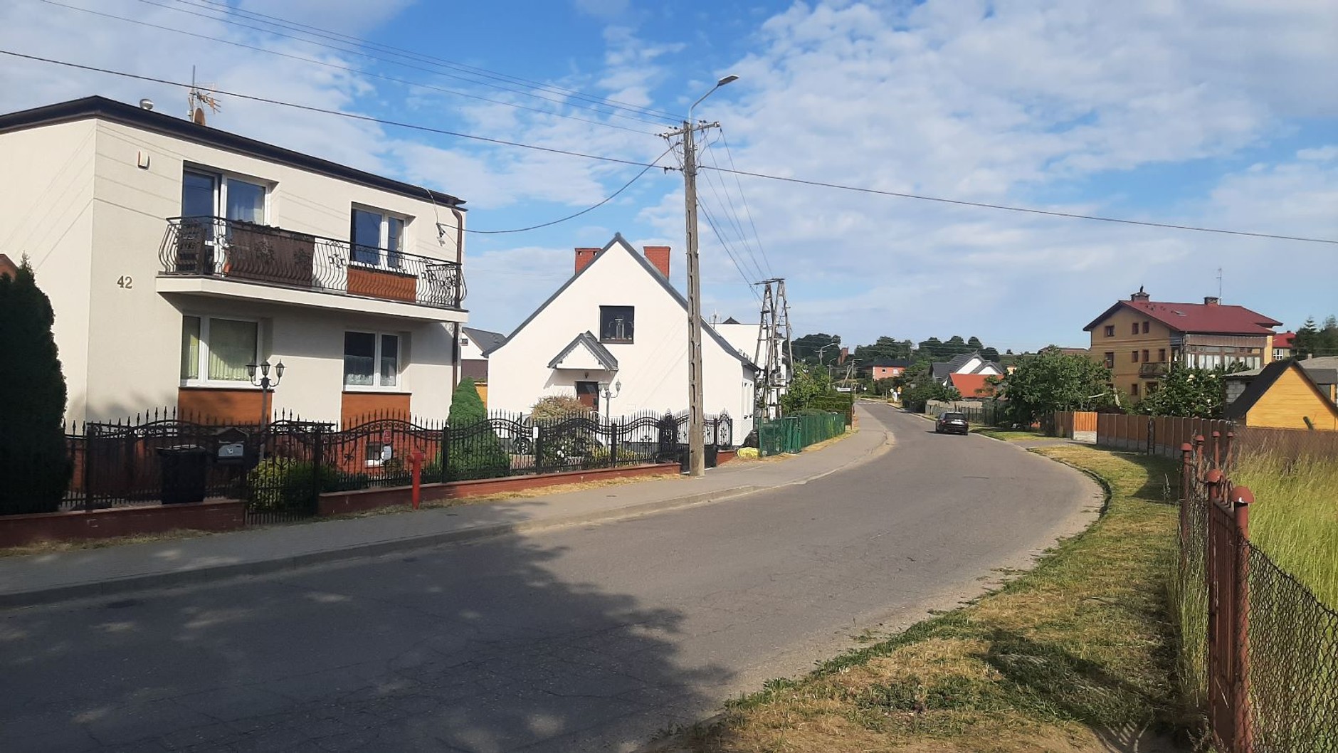 Mieszkańcy Luzina walczą o bezkolizyjny przejazd kolejowy w środku wsi