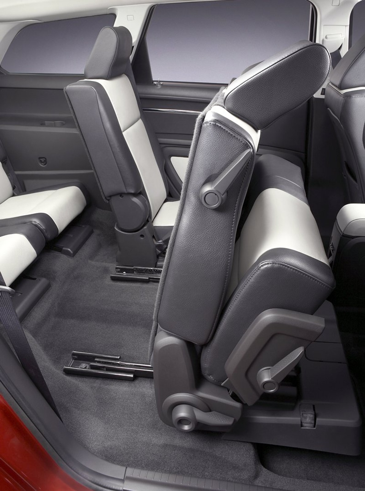 Genewa 2008: Dodge Journey - premiera europejskiej wersji produkcyjnej