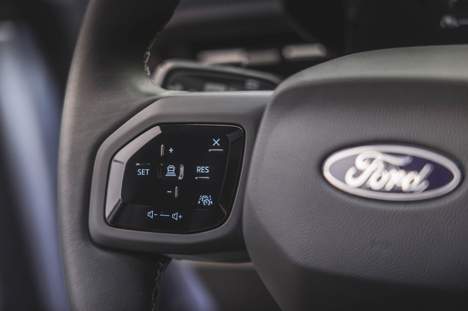 Ford Explorer 2024
