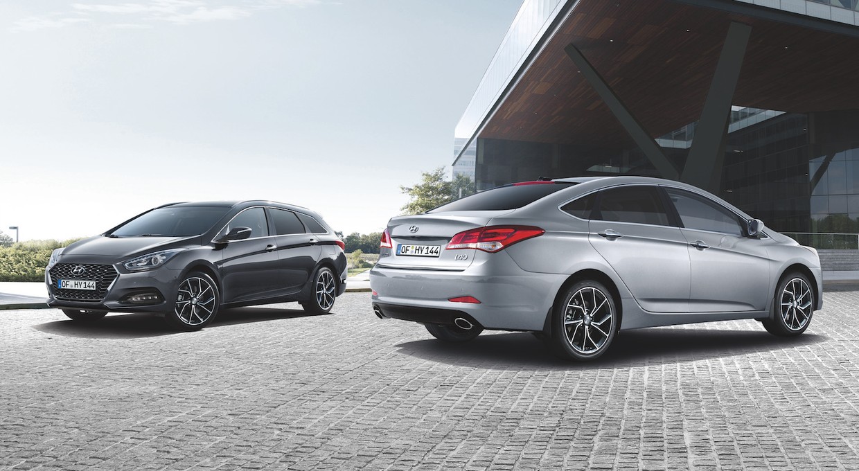 Hyundai i40 - odświeżony wygląd i nowy silnik