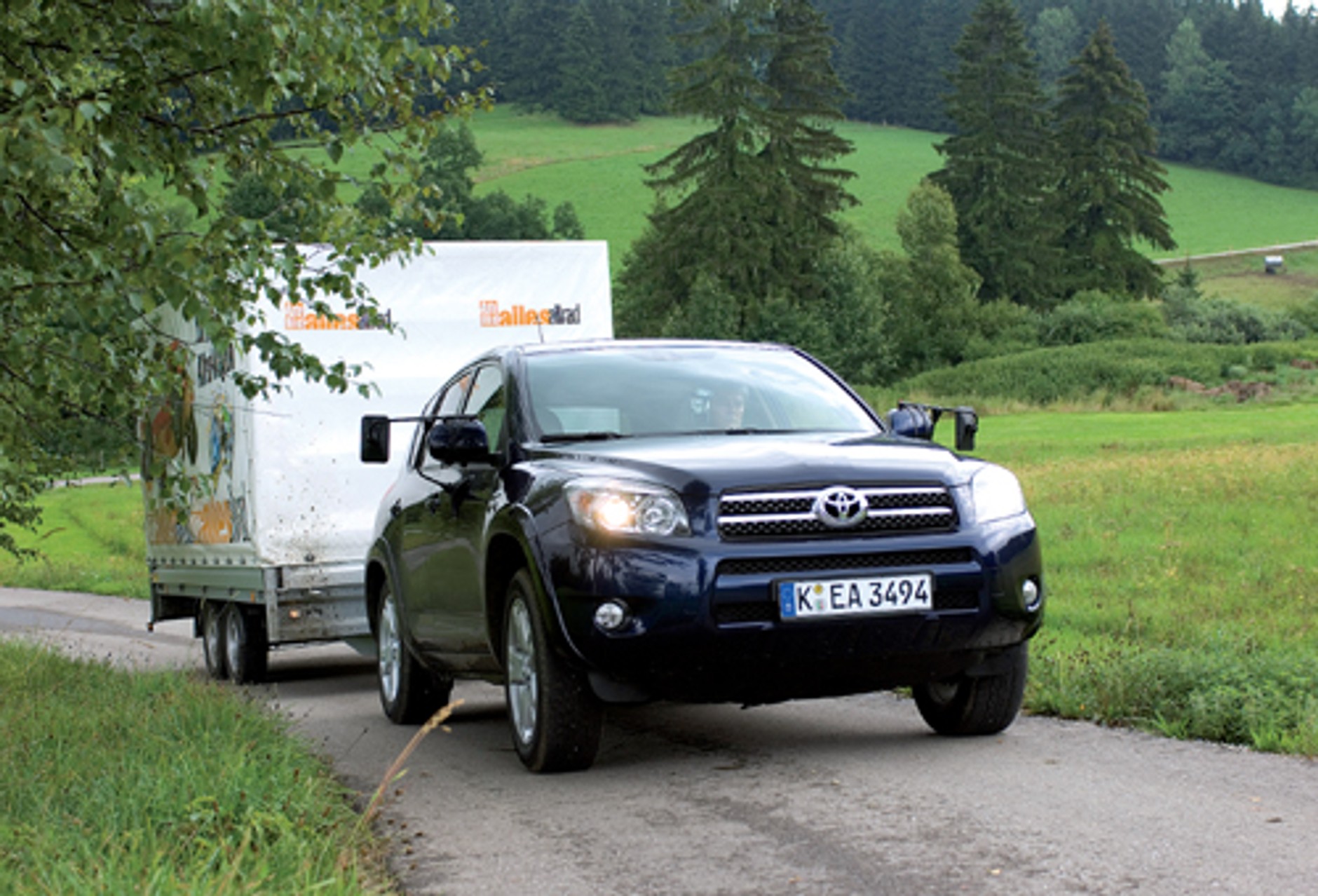 Jak holować przyczepę?