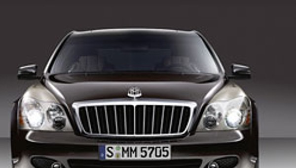 Czy Aston Martin zacznie produkować Maybacha?