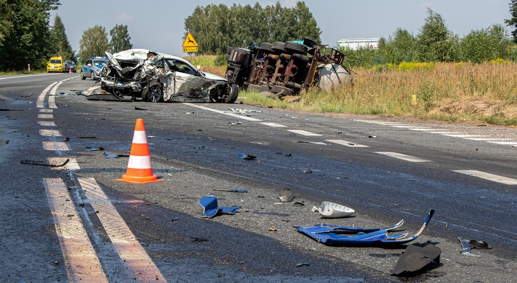 Liczba wypadków z udziałem obcokrajowców rośnie. Nic dziwnego, bo obcokrajowców jeżdżących po polskich drogach z roku na rok przybywa