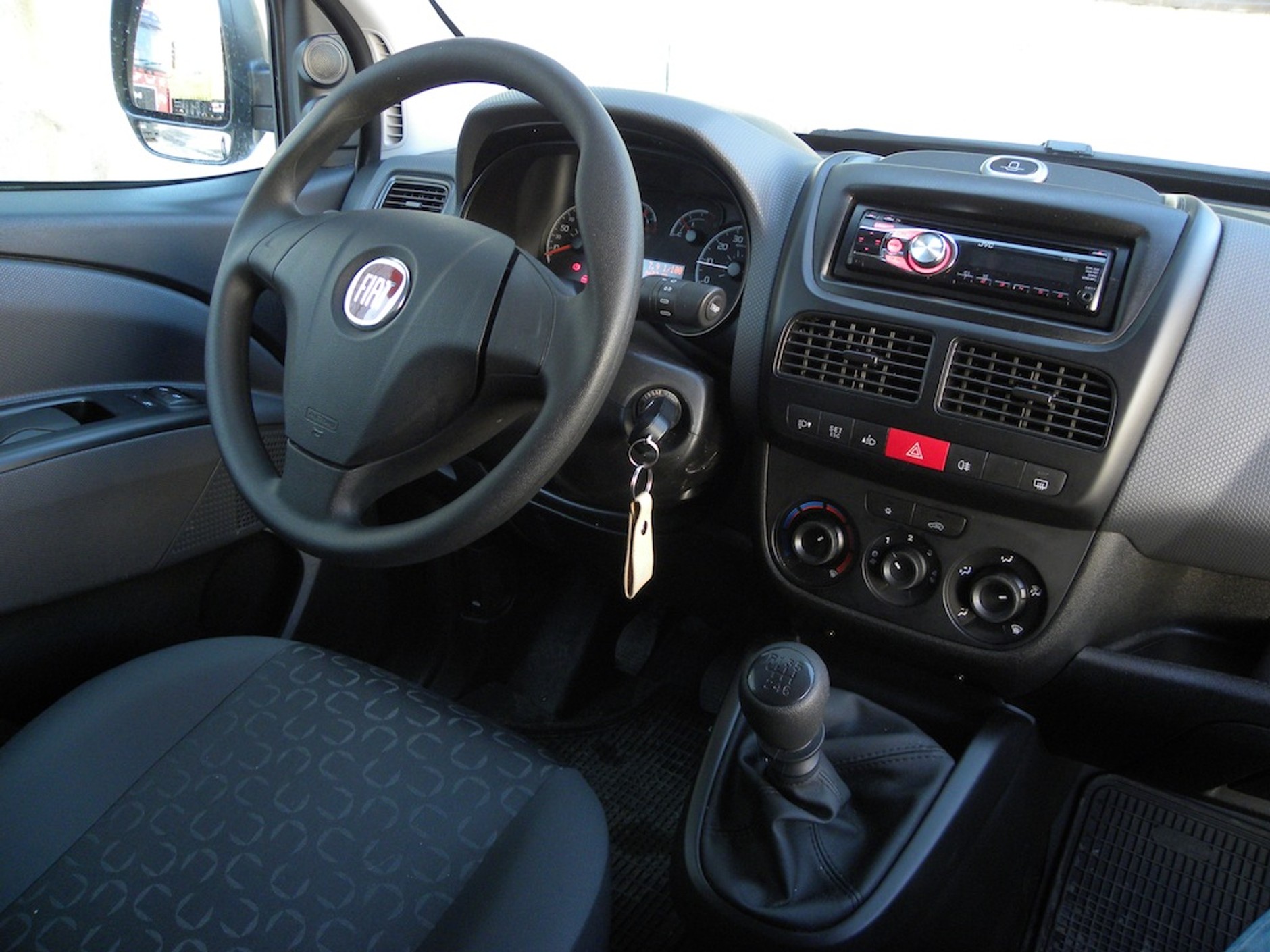 Fiat Doblo Cargo XL 1.6 MultiJet: solidny pracownik