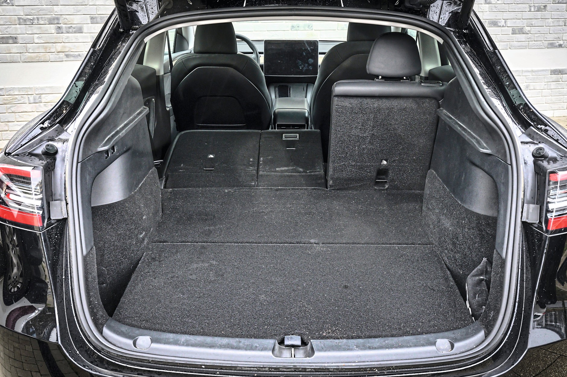 Używana Tesla model Y