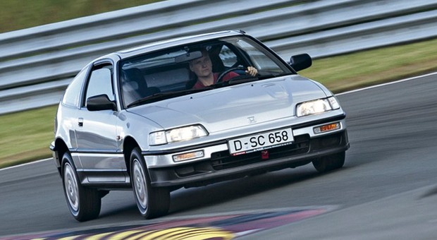 Honda CRX 1.6 16V - klasyk dla utalentowanych kierowców