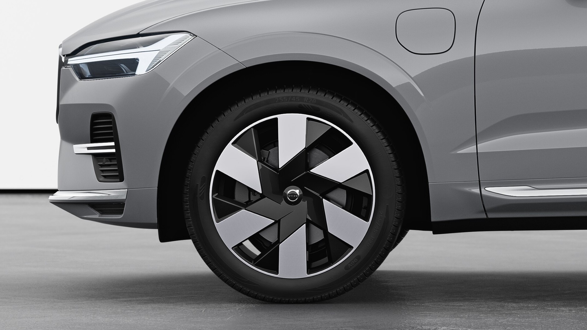 Volvo XC60 – 20 cali Black