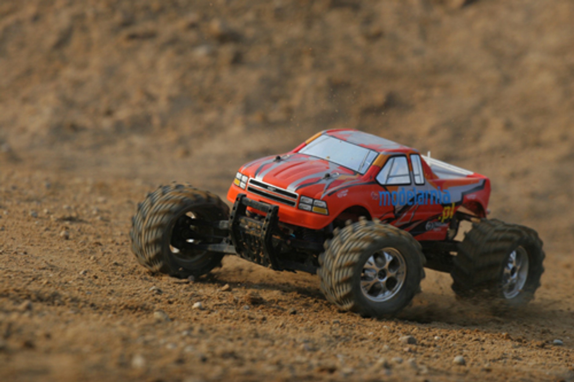 RC Thunder Tiger MTA-4 - Mały może...