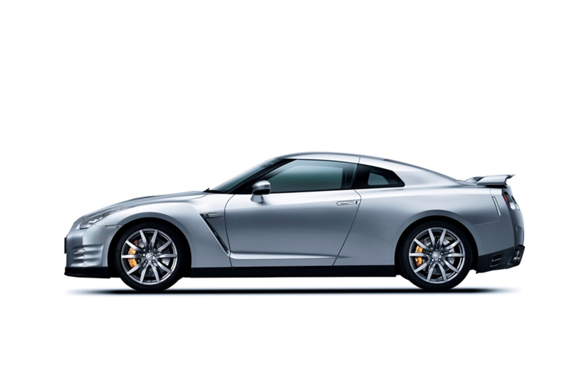 Nissan GT-R – RRRRRRRrrrrrrrrrrrr!
