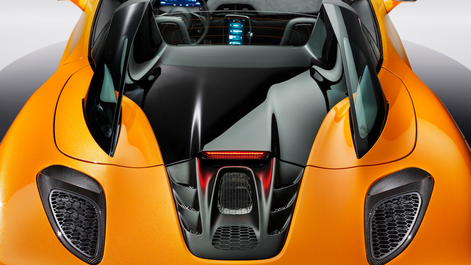 McLaren Artura Spider