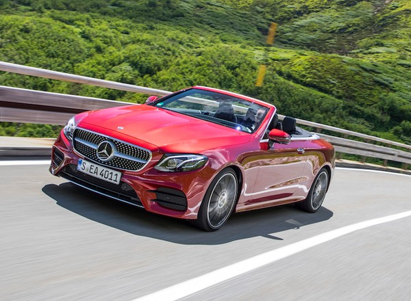 Mercedes E 300 cabrio - cztery pory roku