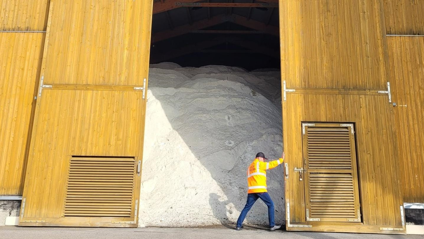 Sól drogowa w magazynie GDDKiA