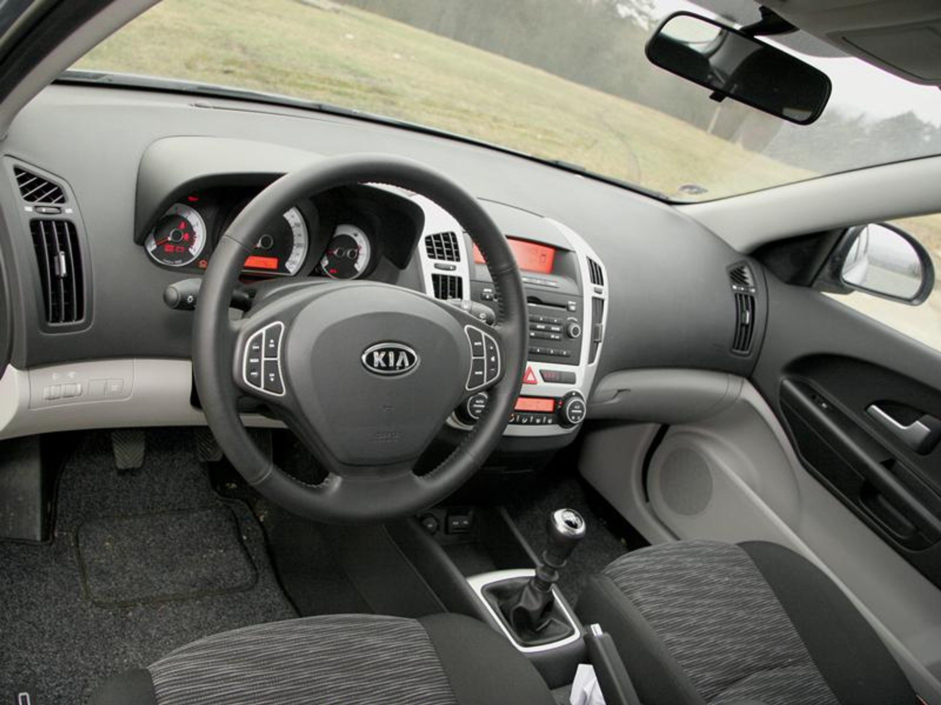 Kia Cee´d 1,6 EX – ostrzeżenie dla konkurencji!