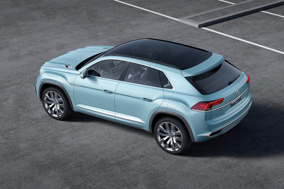 VW Cross Coupe GTE