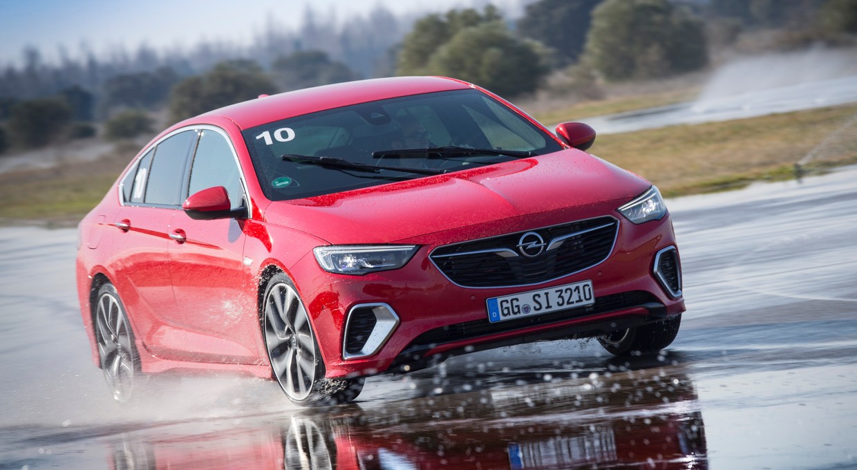 Opel Insignia GSi – silnik to nie wszystko | TEST