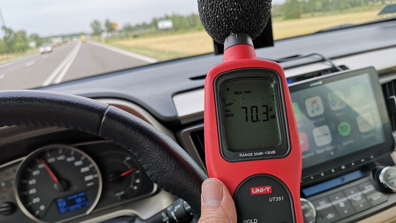 Pomiar przed wygłuszeniem auta