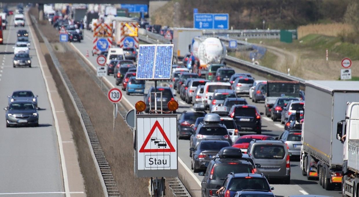 "Autobahny" nie są idealne! Niemcom kojarzą się przede wszystkim z wiecznymi korkami