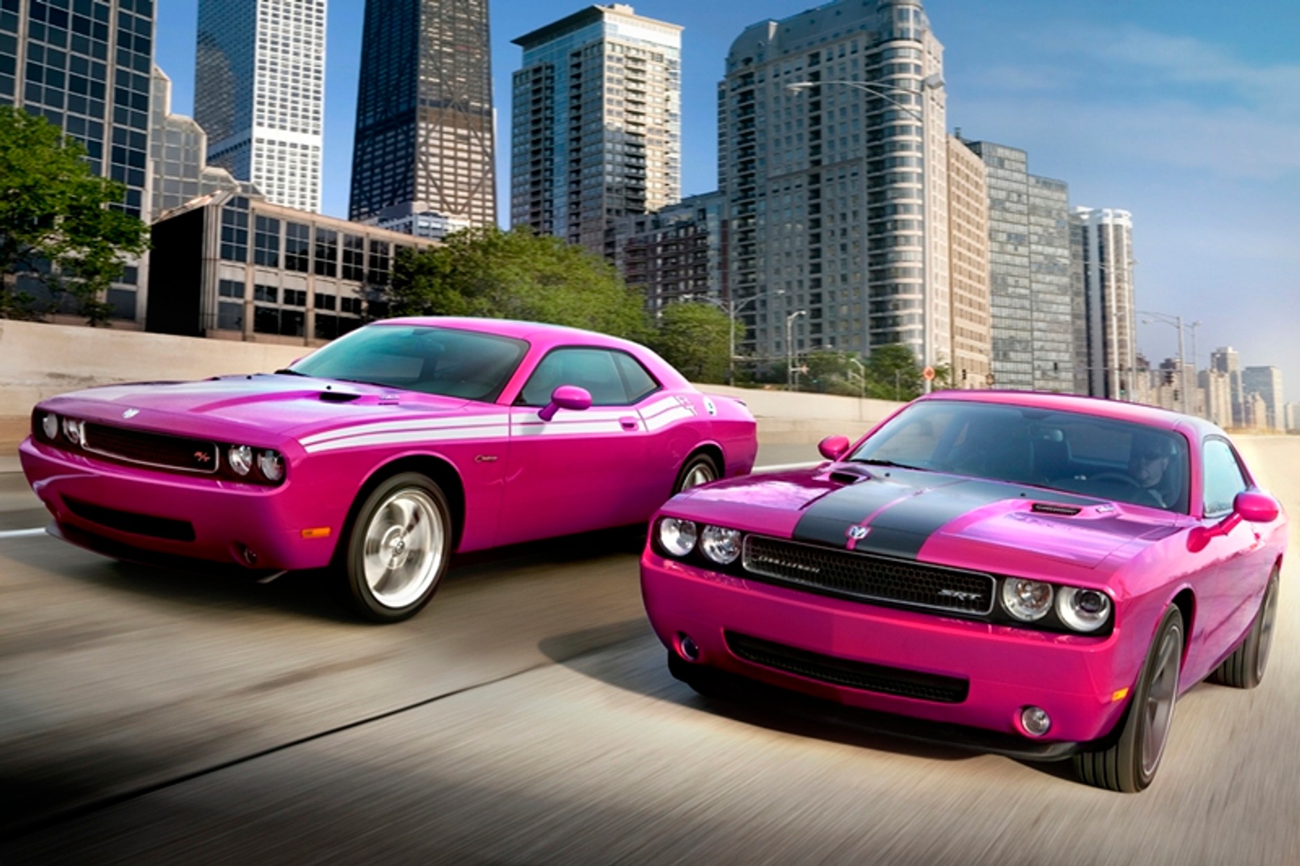Dodge Challenger – czy jeździłaby nim Barbie?