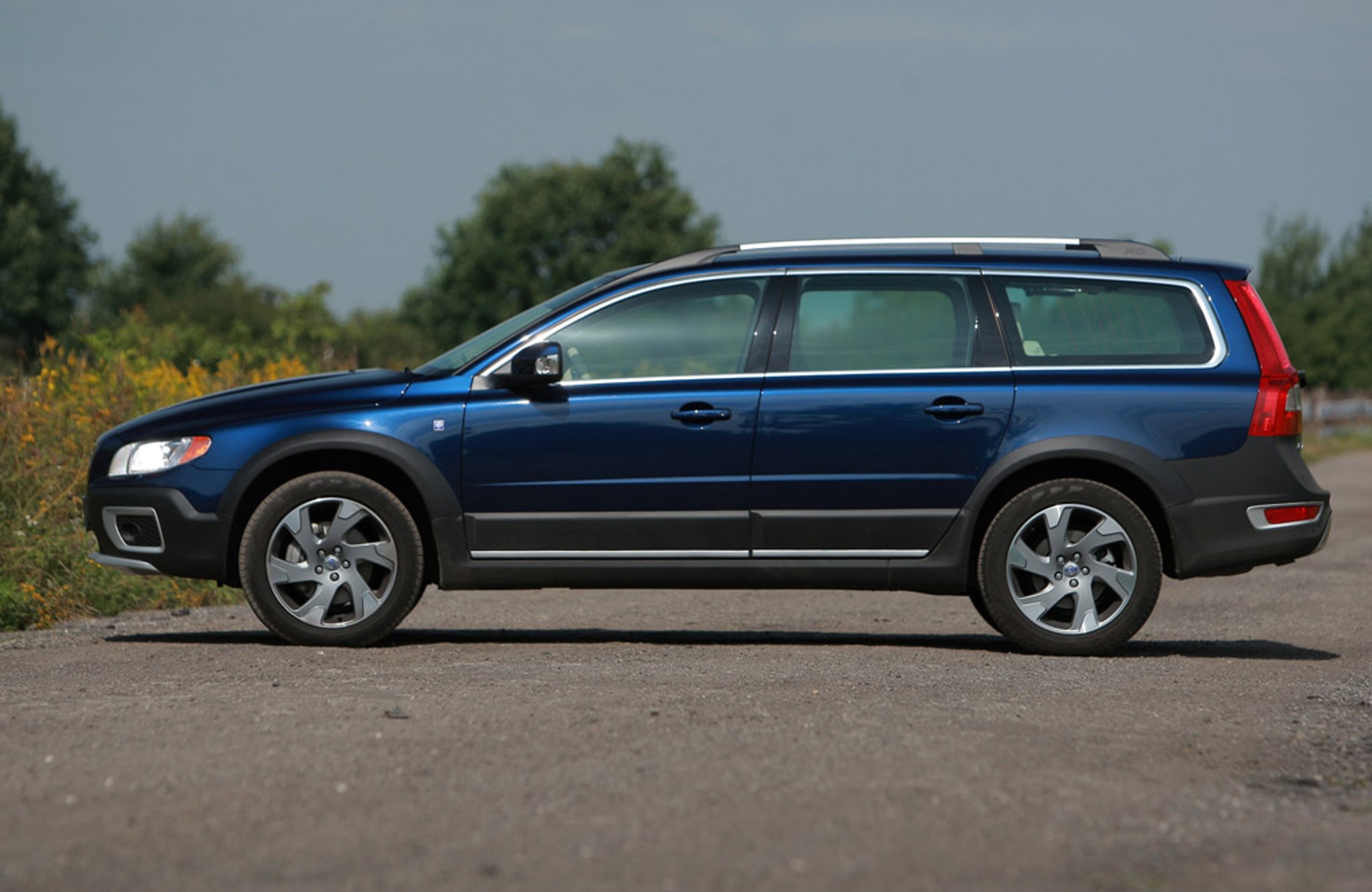 Test Volvo XC70 D3 Ocean Race: czy warto kupić przednionapędową wersję?