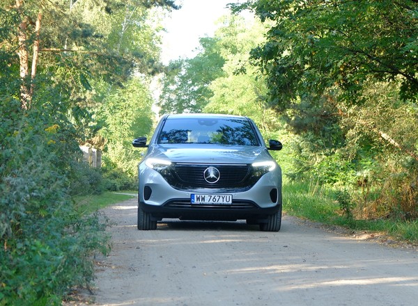 Mercedes EQC 400 - klasa S wśród aut na prąd - TEST