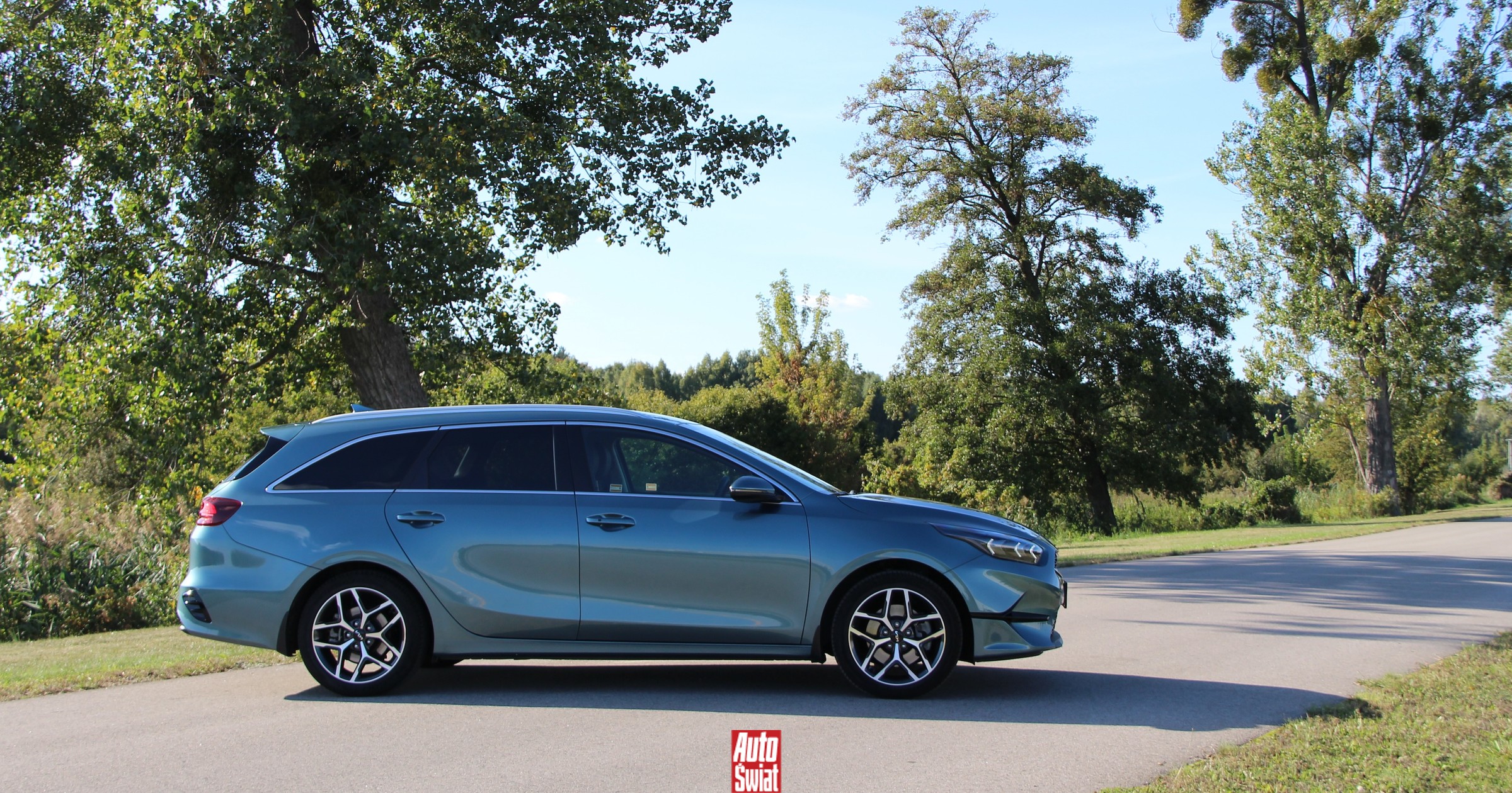 Pożegnalny test Kii Ceed kombi w wersji Tribute. Czy warto ją jeszcze kupić?