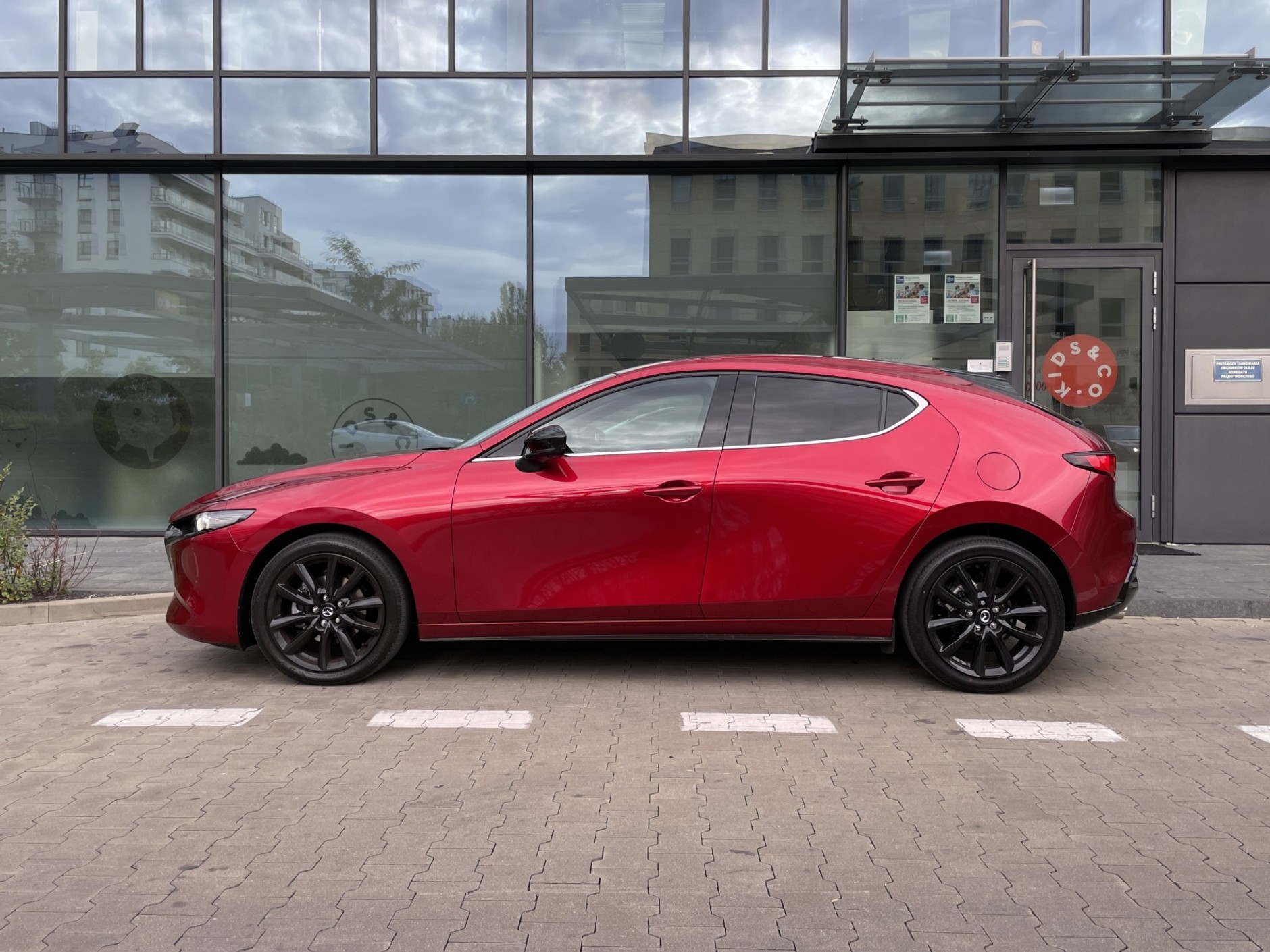 Mazda 3 2.5 e-Skyactiv G
