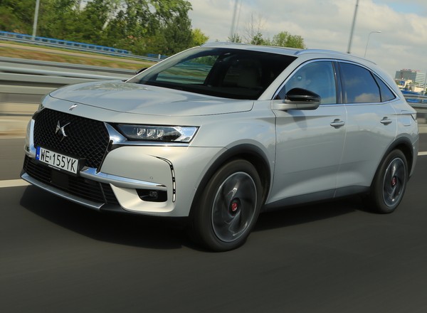 DS 7 Crossback E-Tense 4x4 – hybryda dla indywidualistów