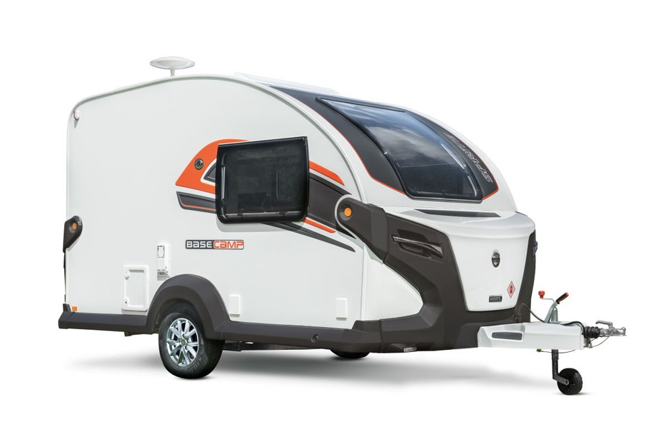Nowe przyczepy z targów caravaningowych w Stuttgarcie