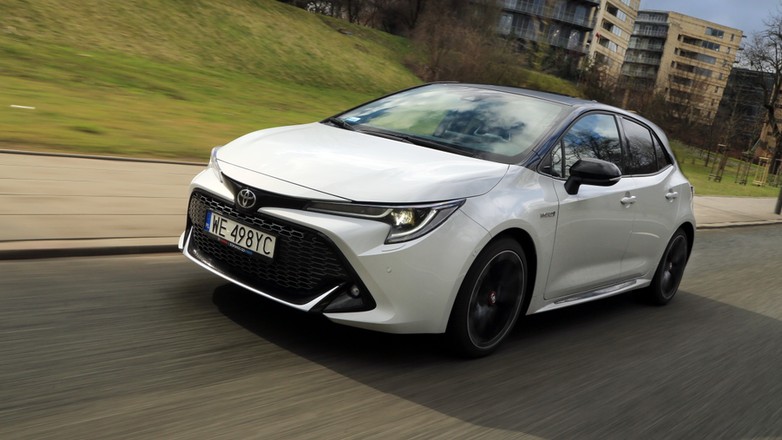 Toyota Corolla 2.0 Hybrid 184 KM GR Sport