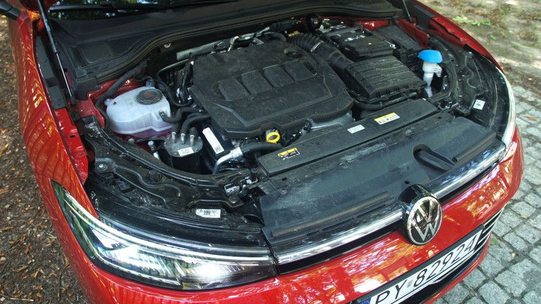 Volkswagen Passat B9 2.0 TDI