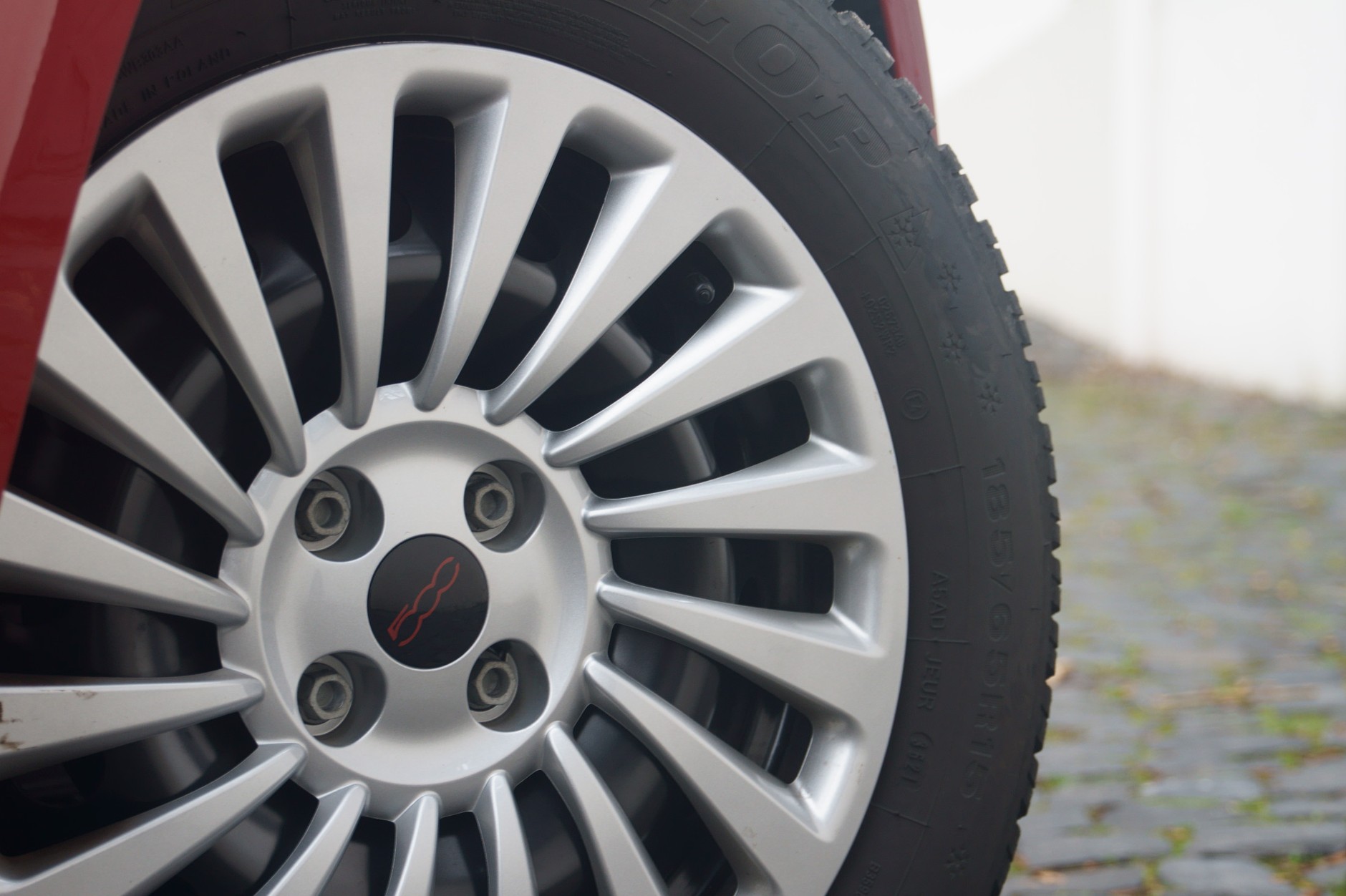 Fiat 500C 1.0 Hybrid (RED)