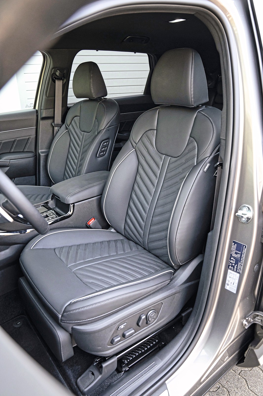 Kia Sorento – fotele wyglądają lepiej od tych w Volkswagenie, ale...