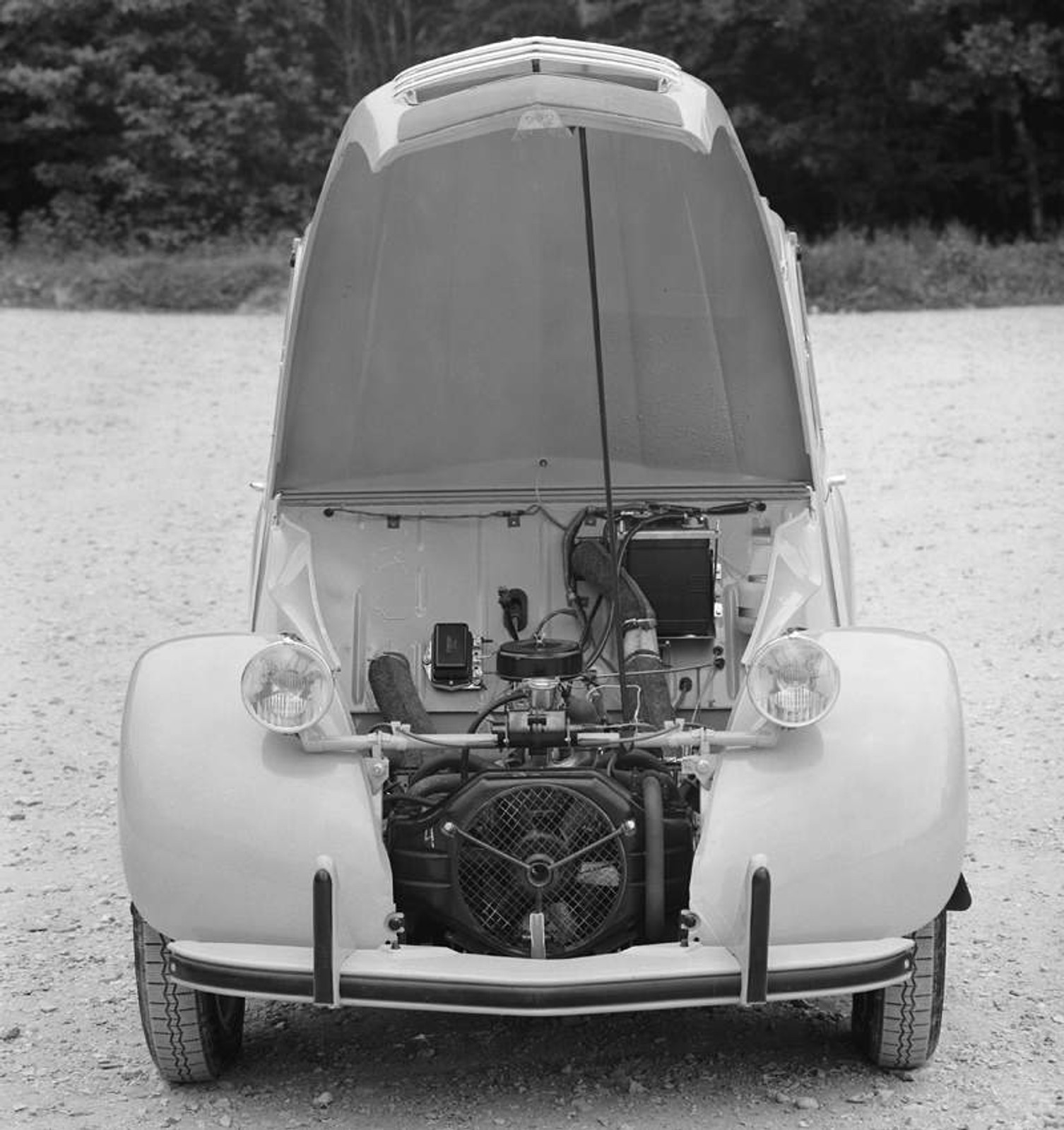 Citroën: sześćdziesięciolecie modelu 2 CV i inne jubileusze...