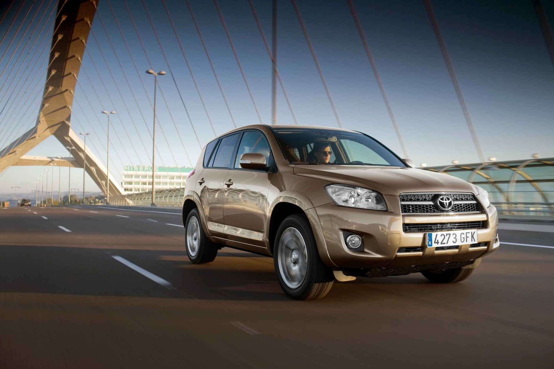Toyota RAV-4 III 2.0 D-4D