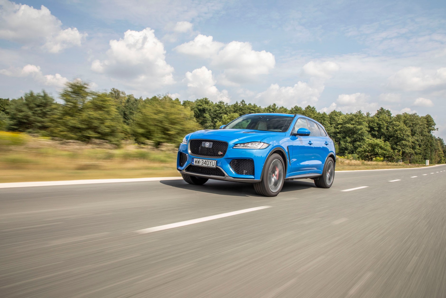 Jaguar F-Pace SVR