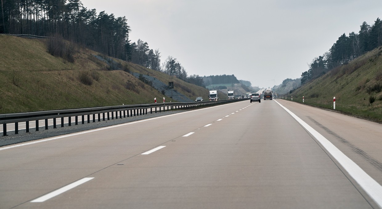 Bariery energochłonne nie tak bezpieczne. Normy nie nadążają za rzeczywistością