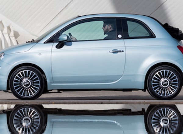 Fiat 500 - nowoczesny powrót do przeszłości