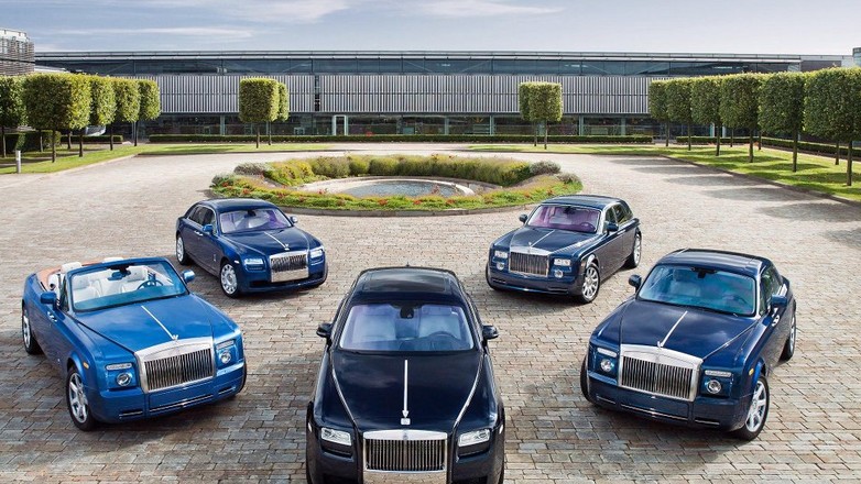 Rolls-Royce sprzedaje się jak ciepłe bułeczki