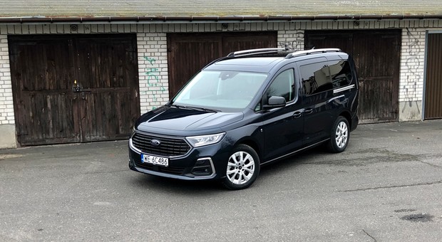 Ford Grand Tourneo Connect to Volkswagen z Polski. I bardzo dobry wielozadaniowiec