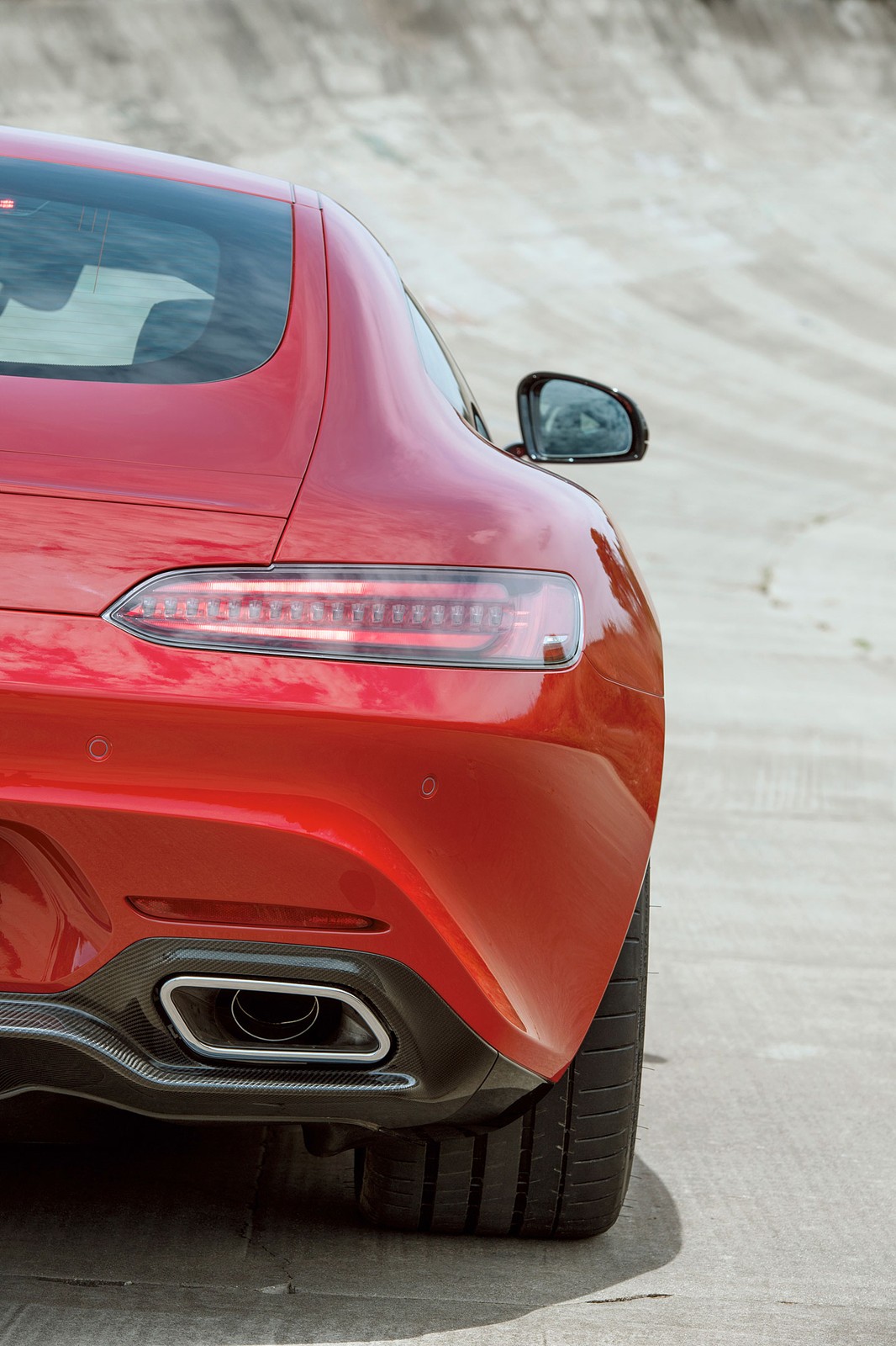 Mercedes AMG GT z podpisem inżyniera