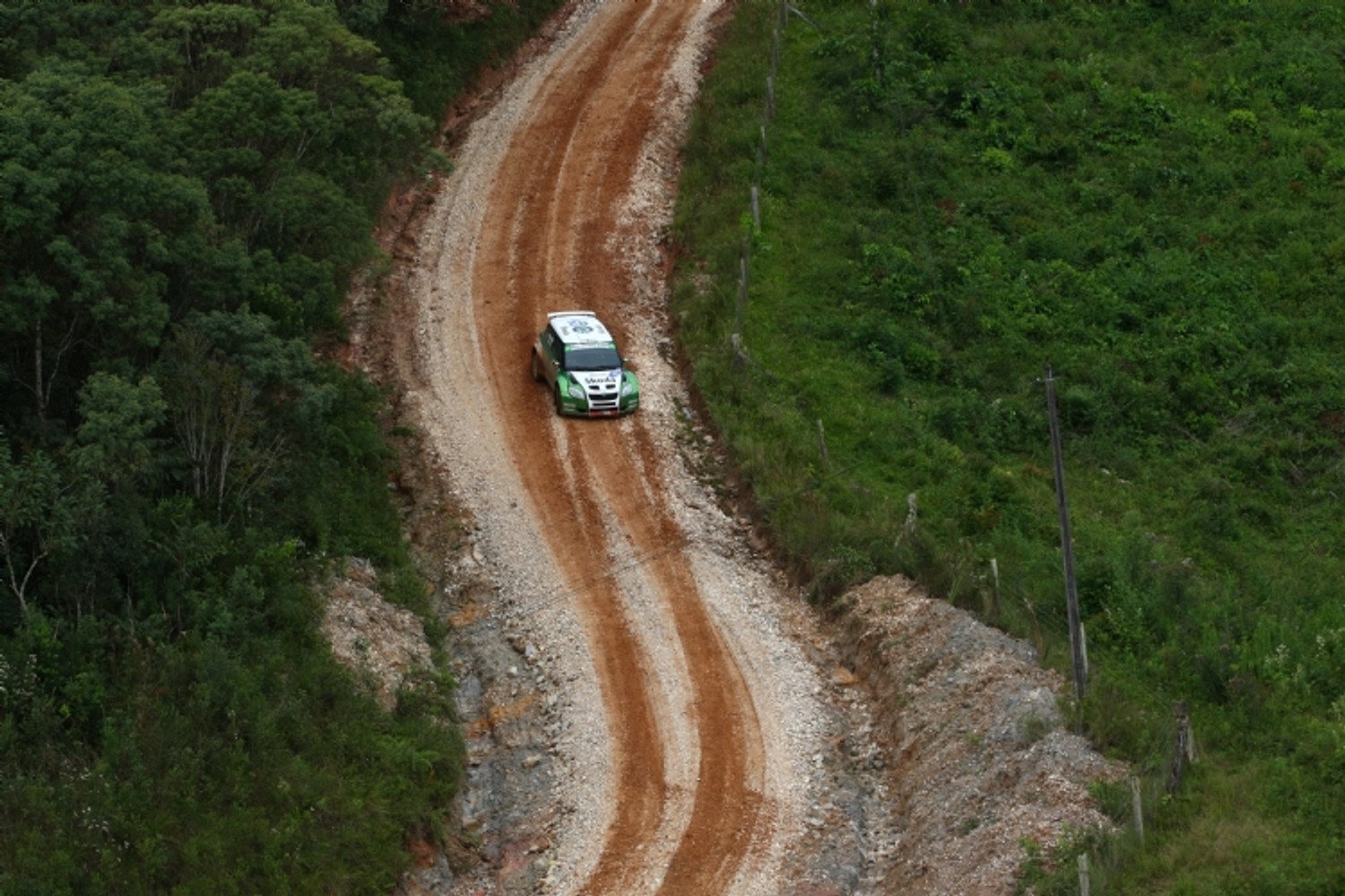 Rally de Curitiba 2010: pewne zwycięstwo Krisa Meeke, Juho Hänninen liderem IRC
