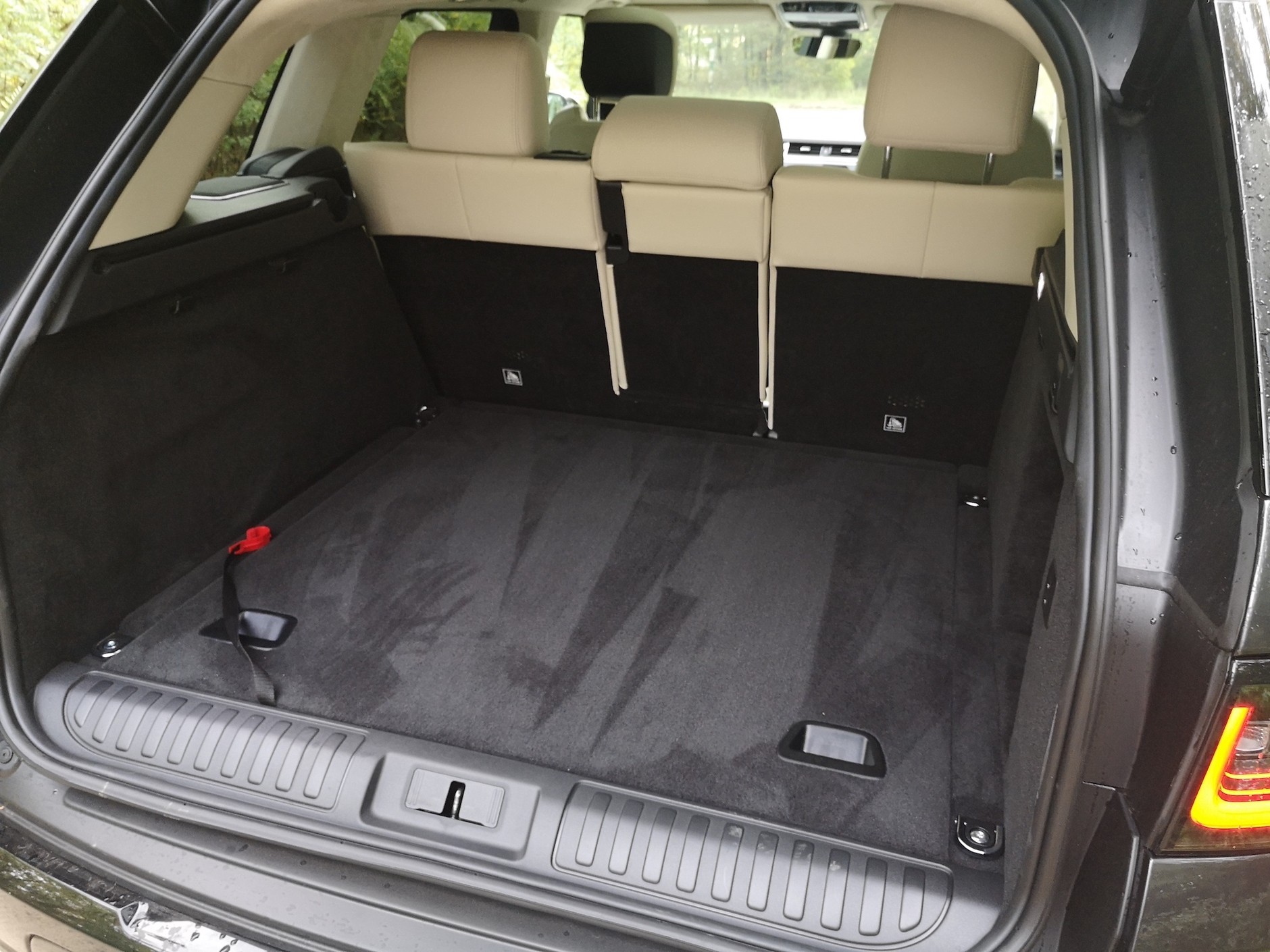 Range Rover Sport 3.0P I6 400 KM HST