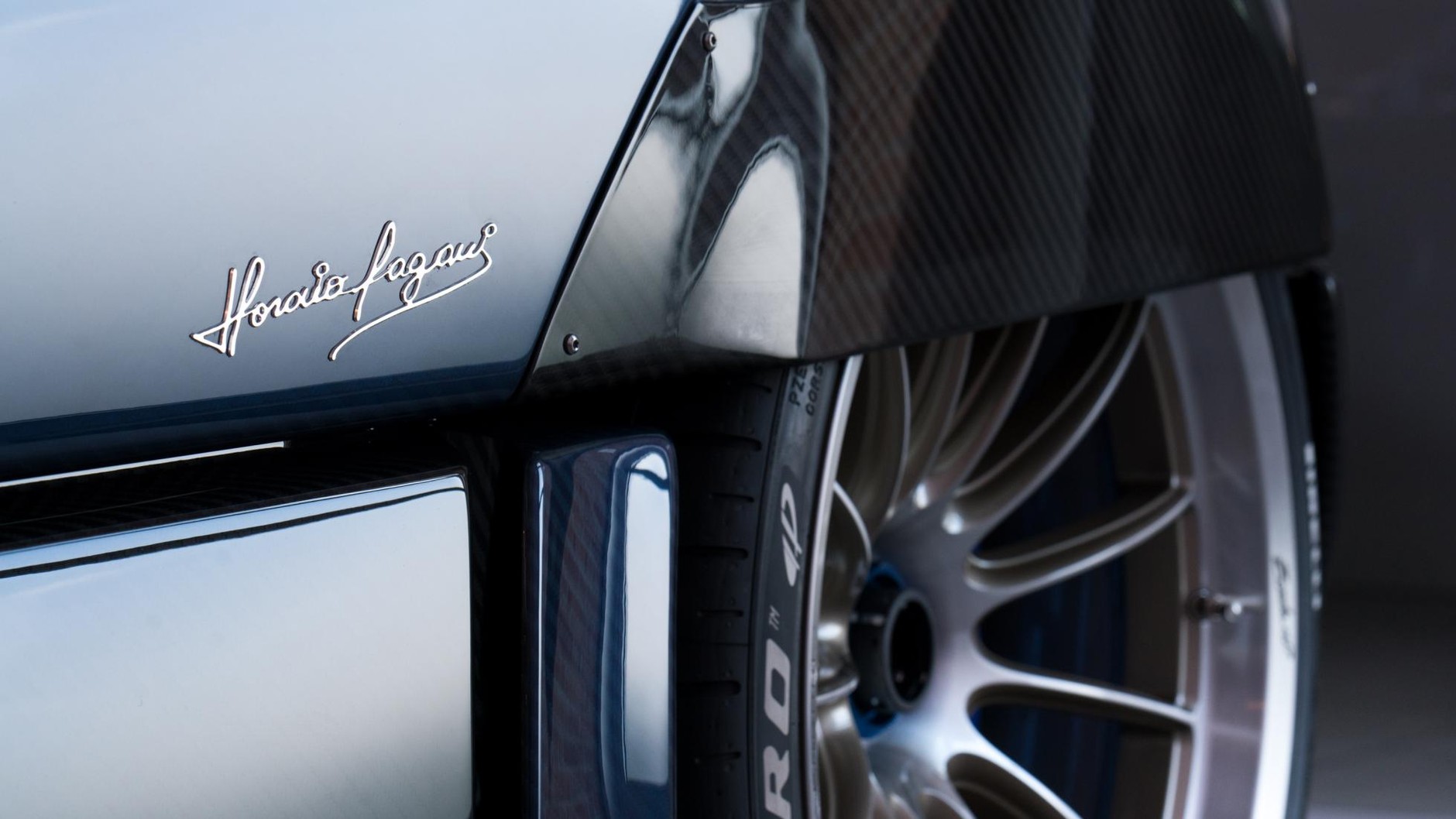 Mało konsekwentne Pagani. Nadjeżdża ekscytująca HP Barchetta