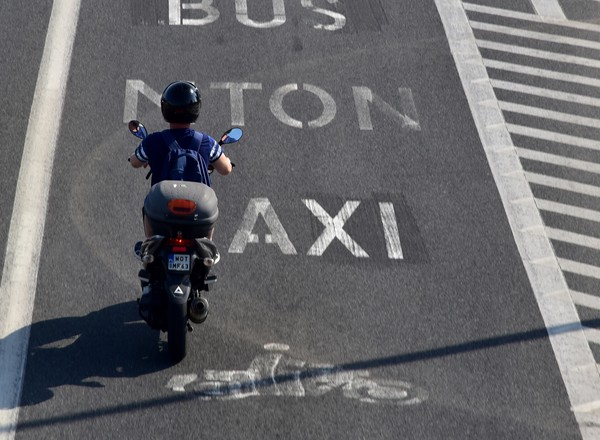 Motocykle na wszystkie buspasy. Warszawa zdecydowała