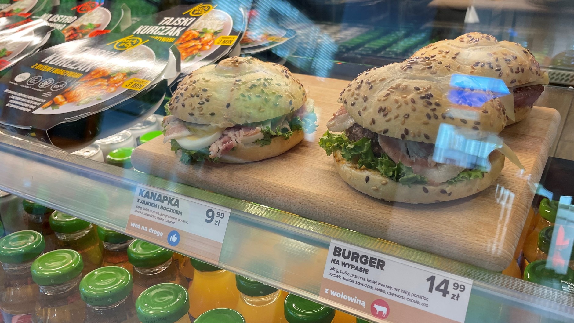 Kanapki na stacji Moya